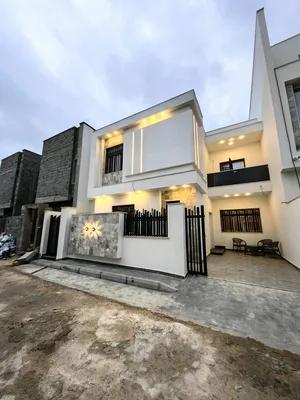 370 m2 More than 6 bedrooms Villa for Sale in Tripoli Al-Serraj