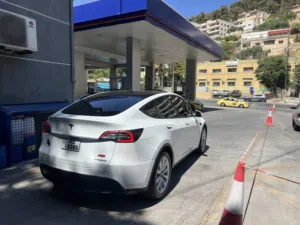 Used Tesla Model Y in Salt