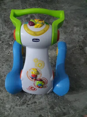 سكوتر أطفال نوع chicco