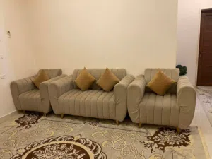 السلام عليكم صالون
