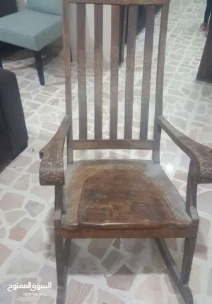 كرسي هزاز قديم جدا للبيع