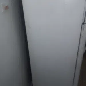 ثلاجه للبيع