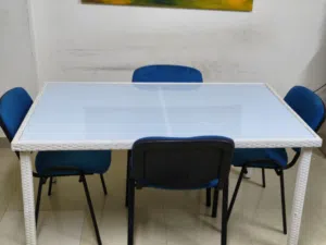 For travel reasons Luxury Modern Dining Set by Ottimo ( Very clean, like new.)