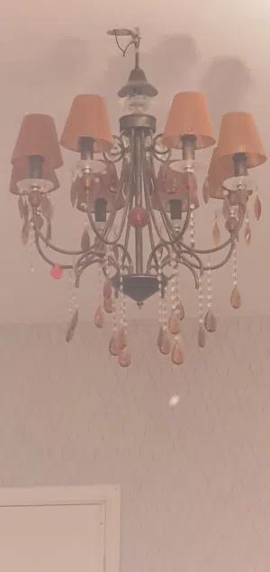 ثريا بحالة ممتازة للبيع