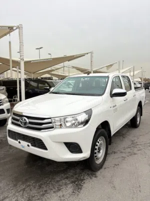 TOYOTA HILUX GCC 4WD Double cabin Model 2016 manual gear original paint 138,000 km