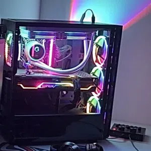 للبيع كيس بيسي مع المراوح من قيم اون مع مبرد مائي 240ml من قيم اون