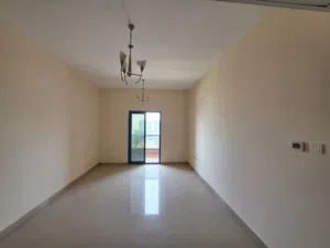 استديو مع باركن للإيجار في النعيمية تاور C