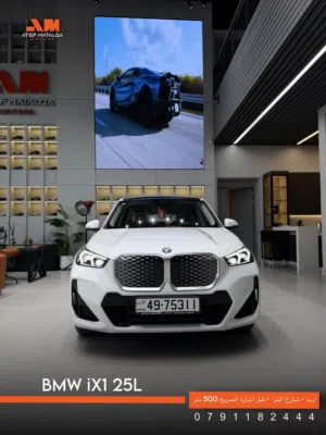 Bmw    ix 1