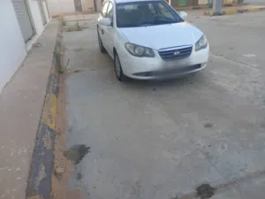 Used Hyundai Avante in Tripoli