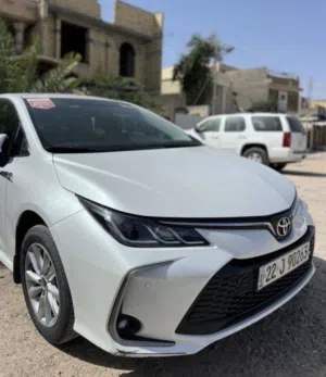 Toyota Carolla للبيع موديل 2024 سيارة جديدة ونظيفة سيارة بيها حادث بسيط مثل ما موضح  بالصورة