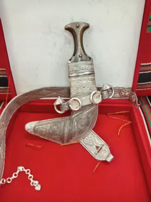 خنجر للبيع