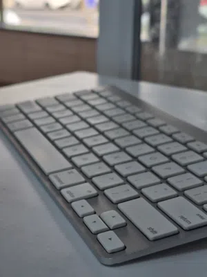 Apple Magic Keyboard  لوحة مفاتيح ابل