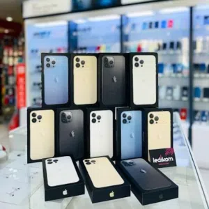 iphone 13 pro max (256GB) ايفون 13 برو ماكس جديد كفالة لمدة 12 شهر