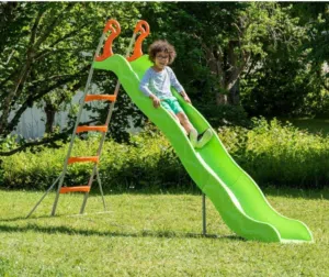 هذه الزحليقة (المنزلقة) تتميز بتصميم عصري يجمع بين الطول والمرح والأمان، وهي مثالية للمساحات الخارجي