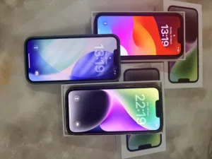 3 iphone 14 normal 3750 !!!!   jamais ouvert koulchi 5dam 83% htal 88%