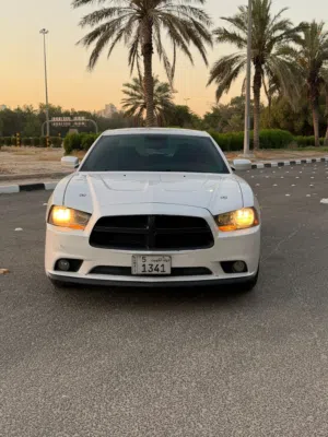للبيع دوج شارجر موديل 2014