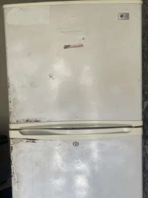 ثلاجه LG مستعمل للبيع