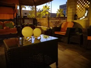 ؛ شقه ارضيه في عرجان شارع كليه الرياضه للبيع