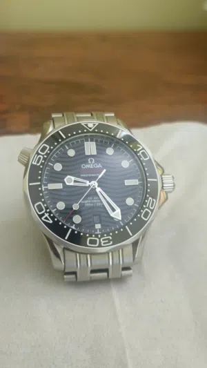 للبيع ساعة كوبي ماستر(مطابقة للأصلية) بتصميم Omega Seamaster