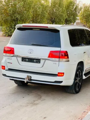 Used Toyota Land Cruiser in Red Sea