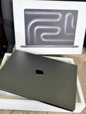 Apple Macbook Pro M4 (14 inch) ( 512 Gb 16 RAM )