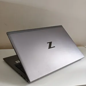 HP . Windows . 15.6" . Used4