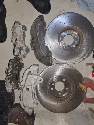 ,بريكات بريمبو brembo 6  pistons and 4 piston calipers