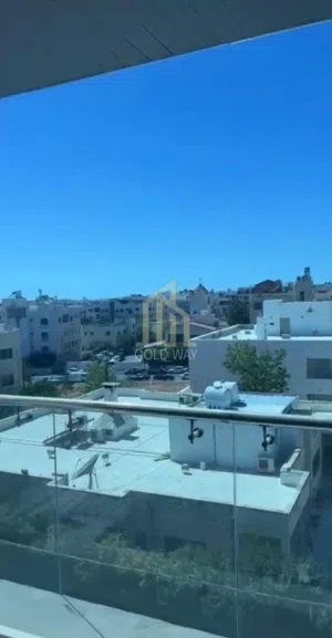 في أرقى مناطق عبدون الشمالي شقة طابق ثالث175م بسعر مميز /ref 9961