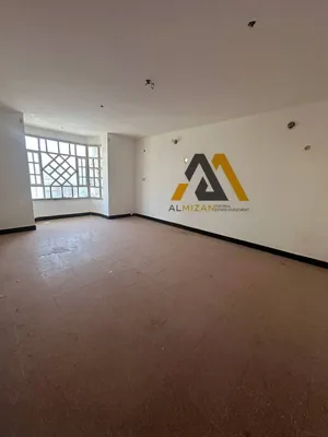 325 m2 More than 6 bedrooms Townhouse for Rent in Basra Other