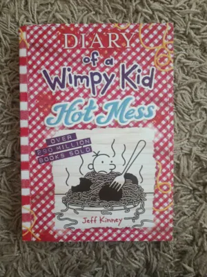 wimpy kid book for sale  كتاب ومبي كيد للبيع