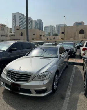 مرسيدس اس500 وارد يابان
