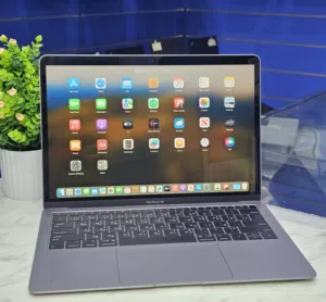 Apple Macbook Air A1932 Year 2018 Model A1932 Intel Core i5 Processor 8gb Ram 250gb Ssd 13.3 Inch