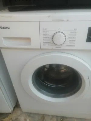 ثلاجة وغسالة شبه جديدة