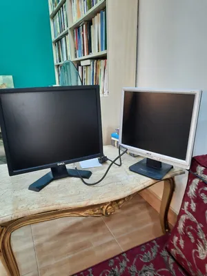 15" Dell monitors for sale  in Northern Governorate