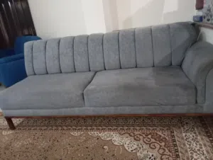 طقم كنب كورنر 9 مقاعد ثقيل خشب زان تقيل الطقم مافي مشاكل بس بحاجة تنجيد قماش فقط