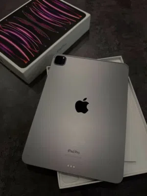 Apple iPad Pro 256 GB in Southern Governorate