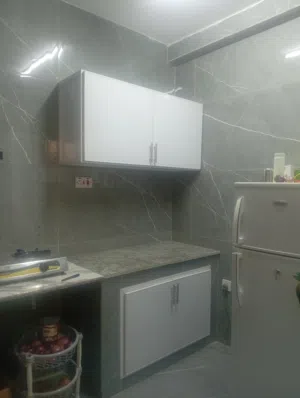 kissing cupboard