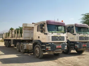 FOR RENT 6 WHEEL TRUCKS AND TRAILERS FOR RENT SPECIAL FOR JABAL AL AKHDAR AND OTHER HILL AREA