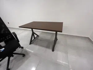 اثاث مكتب كامل للبيع غير مستخدم