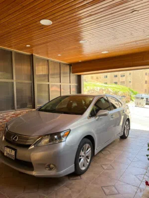 Used Lexus HS in Amman