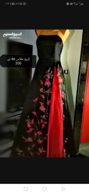 فستان سهرة للبيع