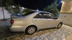 للبيع كامري مديل 2005 نظيف وجاهز