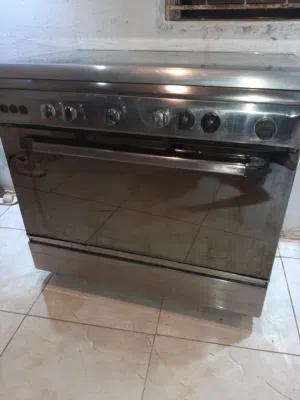 غاز خمس عيون مقاس 90 سم نوع إيطالي استعمال بيت مافي الي مشكله 6 مفاتيح نارو ماشاءالله عليها الموقع