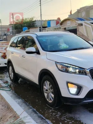Used Kia Sorento in Basra