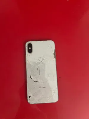 Apple iPhone X 64 GB in Tripoli