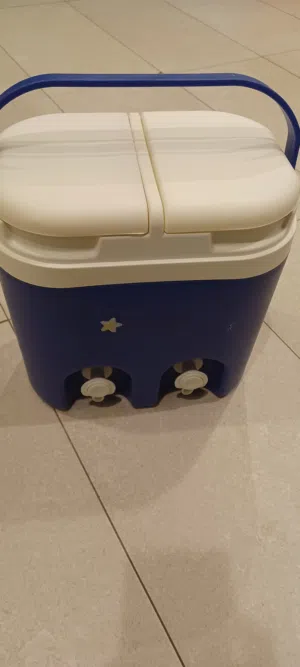 water coolor jug