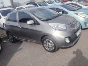 Used Kia Morning in Taiz