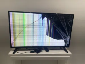 تلفاز نوع ( ايكون ) مستخدم منكسره الشاشه صوت بدون صوره