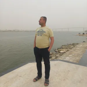 عباس 