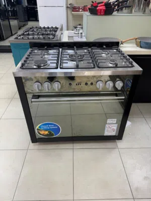 عرض نااار على فرن سامكس 90 سم مراي فل سيفتي كامل دبل زجاج للباب باللونين الاسود والسلفر